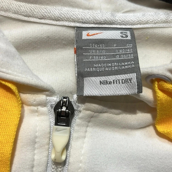 🌻 NIKE Cream/Black “Live Strong” zip up Hoodie sz. S - Picture 2 of 10